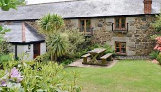 Buzzard Barn, Manaccan, Cornwall